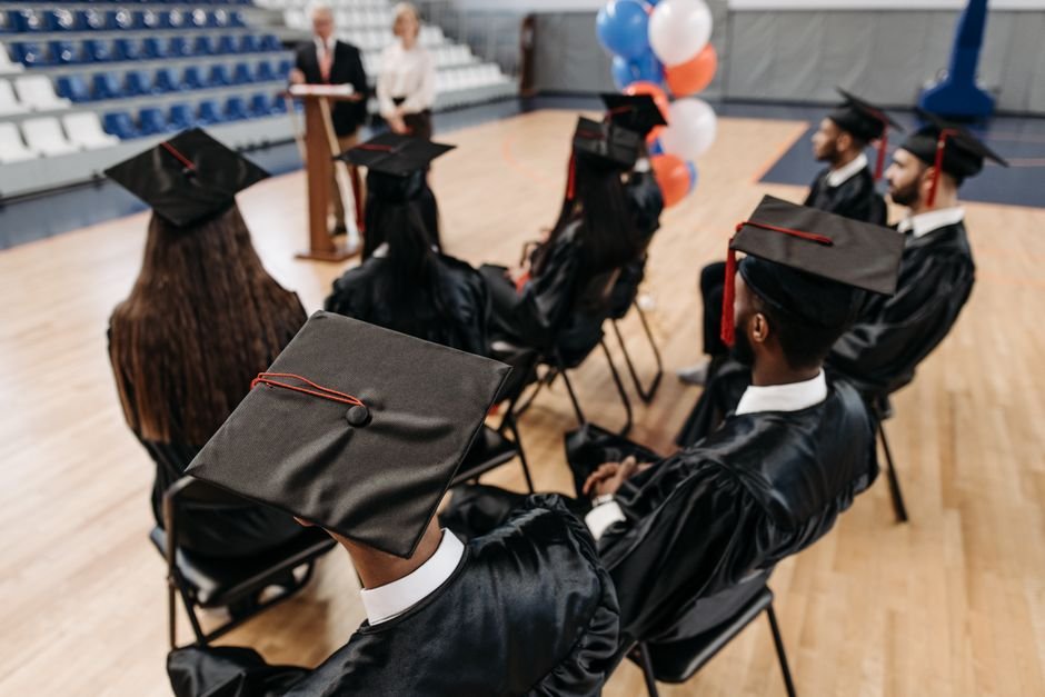 Top 10 Fully Funded Scholarships for International Students in 2026