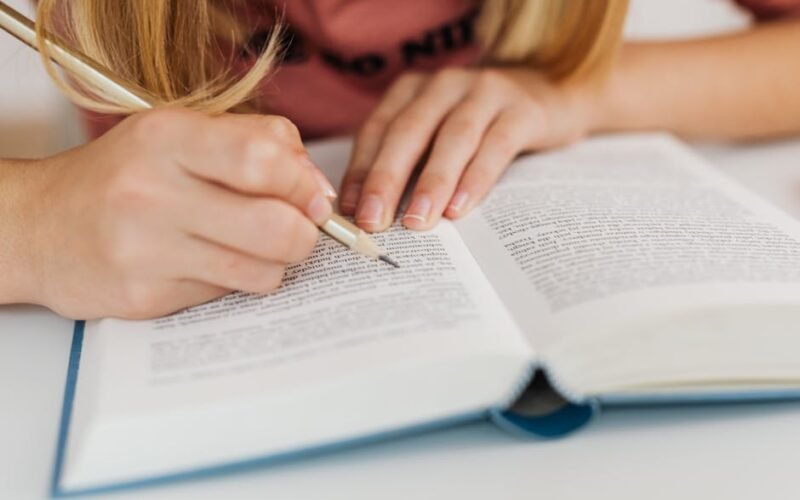 How to Write a Winning Scholarship Essay in 2026: Step-by-Step Guide
