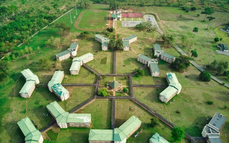 Obafemi Awolowo University